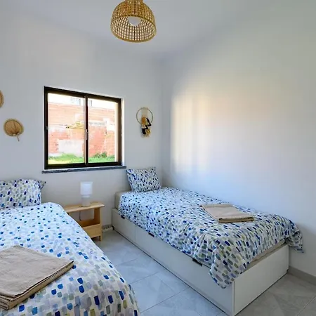 Detached House With Garden Baleal Peniche Tatil Evi Ferrel (Leiria)